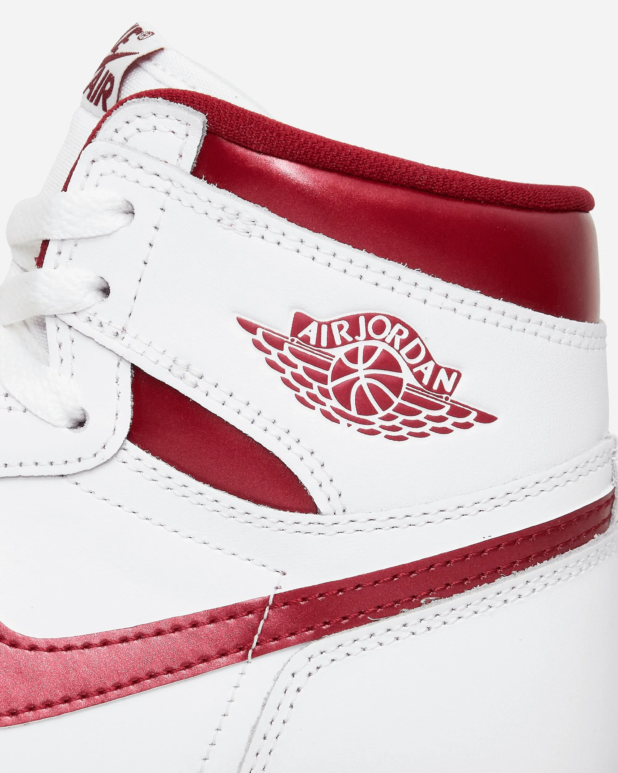 Air Jordan 1 Retro High 85 Sneakers White / Team Red