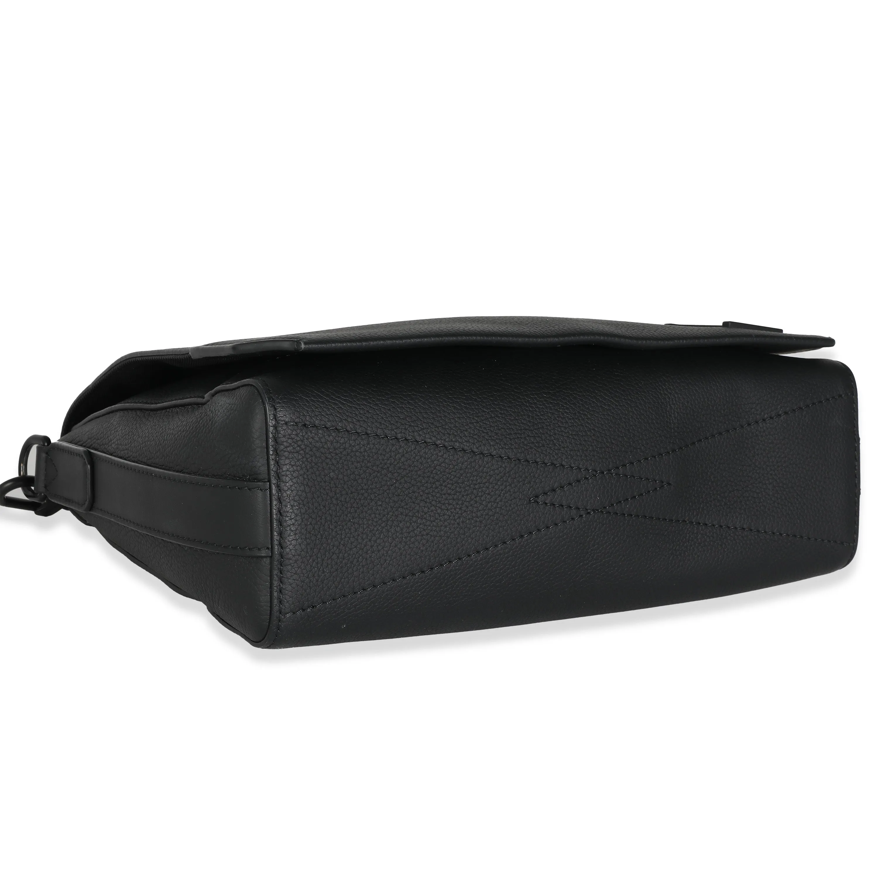Black Grained Calf Leather Aerogram Takeoff Messenger