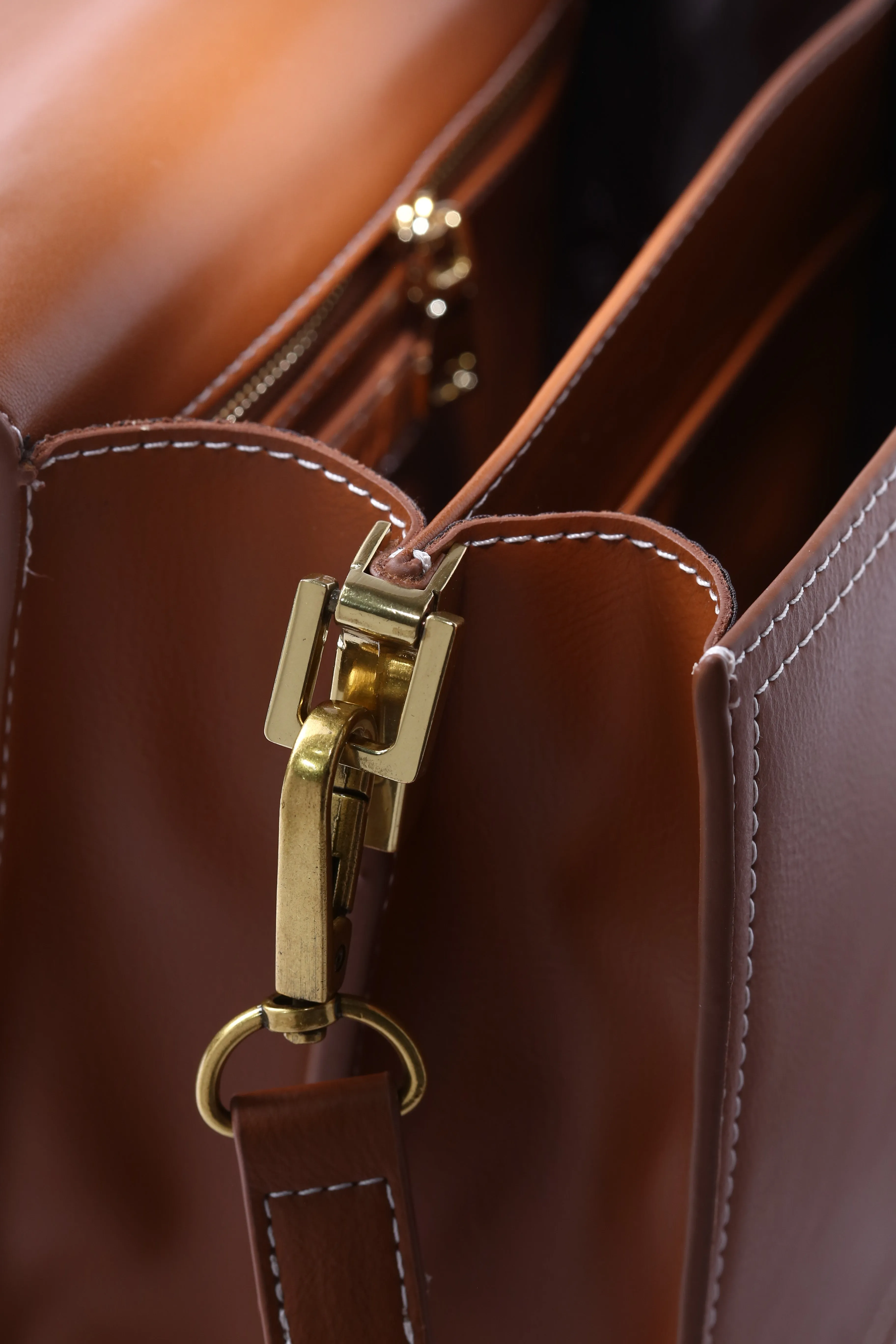 Brown PU Vegan Materials Handheld Bag