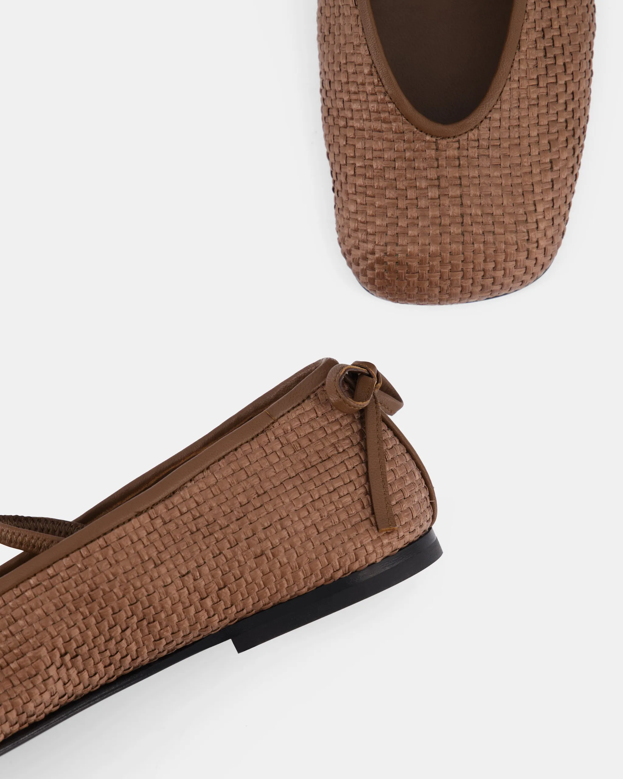 Bulla Node 5 Tan Raffia