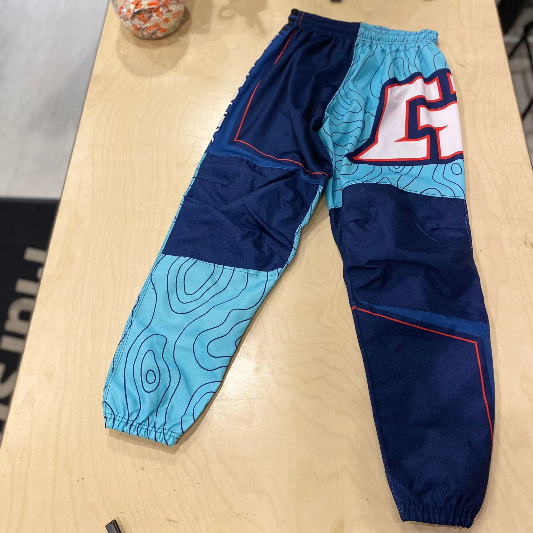 CTC On the Map Pants Sr / Jr