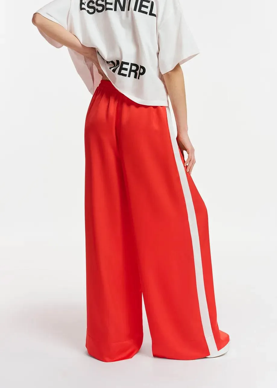 Essentiel Antwerp Freedive Pants in Red