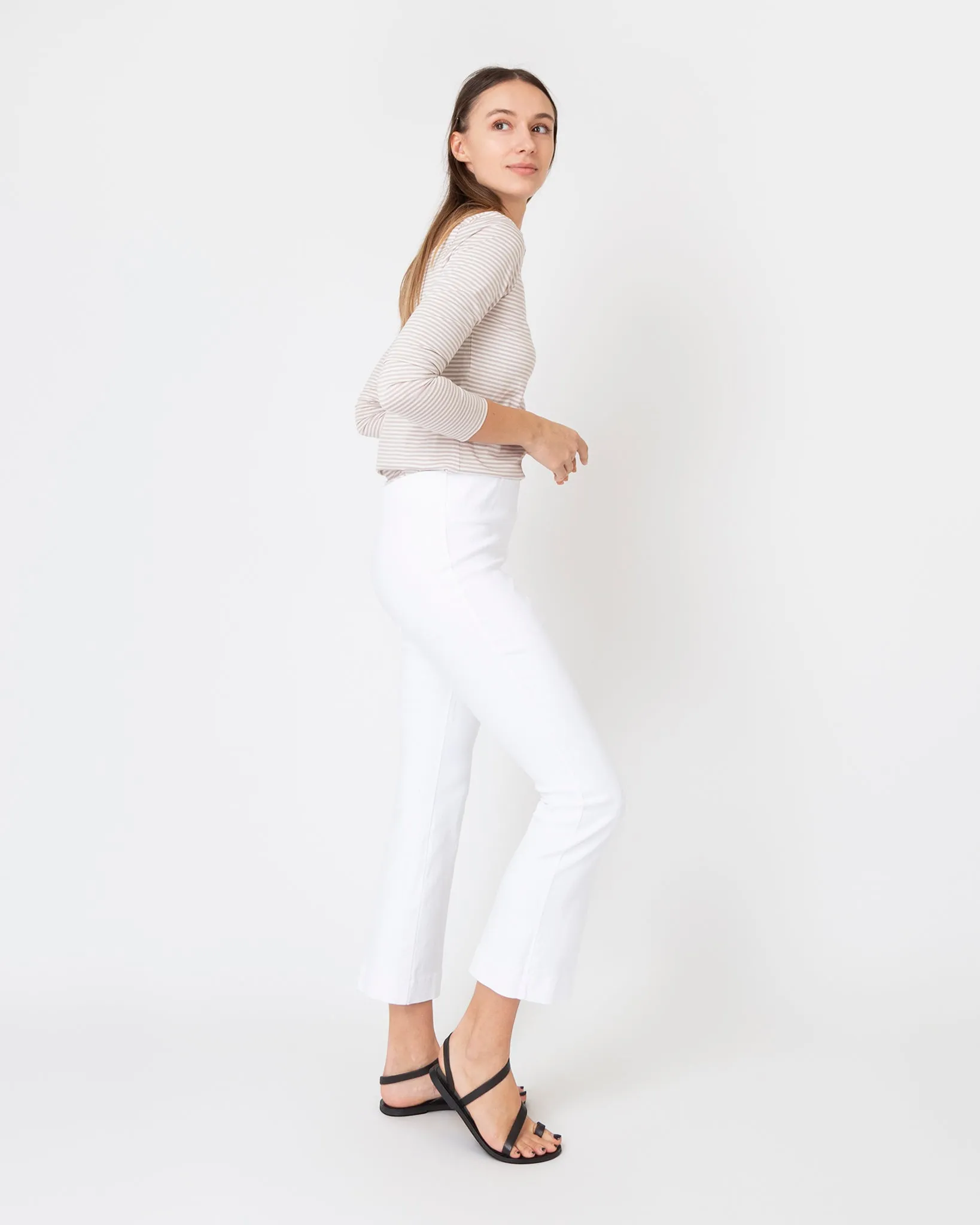 Faye Flare Cropped Pant in White Garment-Dyed Stretch Twill