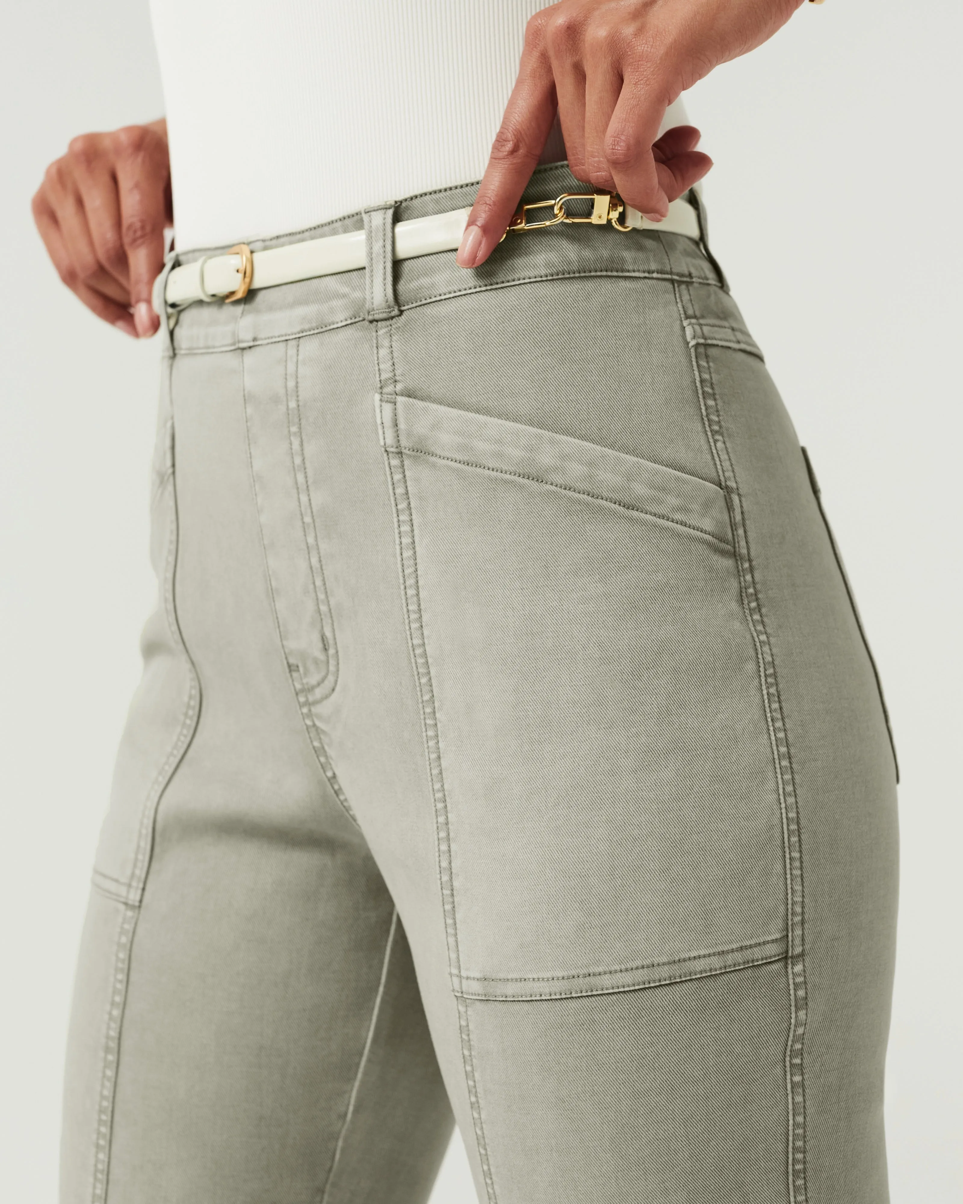 Spanx: Stretch Twill Straight Olive Oil